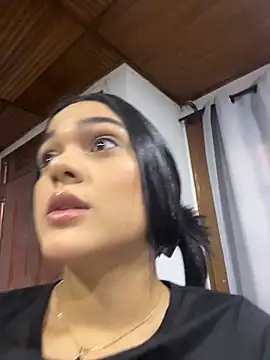 Snapshot of Bella-Ferrer chatting on 23, 4, 2026 Bella-Ferrer online show from 23, 4, 2026