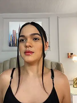Snapshot of Bella-Ferrer chatting on 20, 5, 2026 Bella-Ferrer online show from 20, 5, 2026