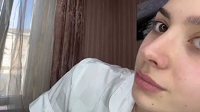 Snapshot of AylaLust chatting on 25, 4, 2026 AylaLust online show from 25, 4, 2026