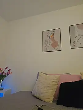 Snapshot of Victoria_Evanss chatting on 12, 4, 2026 Victoria Evanss online show from 12, 4, 2026