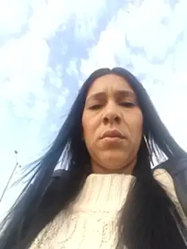 Snapshot of Camillemonroe_ chatting on 13, 3, 2026 Camillemonroe online show from 13, 3, 2026