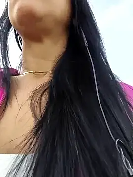 Snapshot of Camillemonroe_ chatting on 10, 4, 2026 Camillemonroe online show from 10, 4, 2026