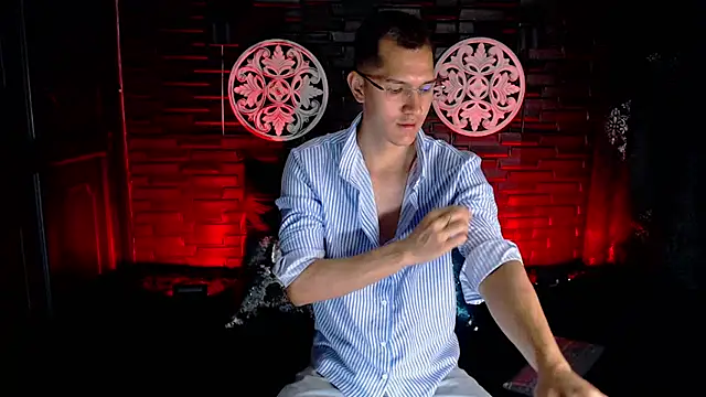 Snapshot of MilanDavid1 chatting on 23, 4, 2026 MilanDavid1 online show from 23, 4, 2026