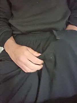 Snapshot of morenogih chatting on 4, 4, 2026 morenogih online show from 4, 4, 2026