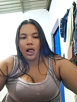 Snapshot of monicarokaforte chatting on 12, 4, 2026 monicarokaforte online show from 12, 4, 2026