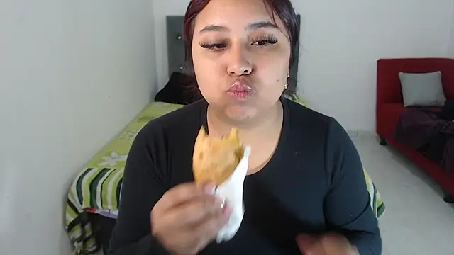 Snapshot of candymorena69 chatting on 25, 5, 2026 candymorena69 online show from 25, 5, 2026