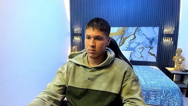 Snapshot of AlessandroFranco chatting on 29, 4, 2026 AlessandroFranco online show from 29, 4, 2026