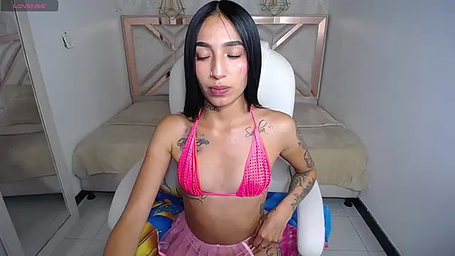 Snapshot of mailhyn_ chatting on 11, 3, 2026 mailhyn online show from 11, 3, 2026