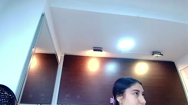 Snapshot of Gabriela_meow chatting on 25, 4, 2026 Gabriela meow online show from 25, 4, 2026