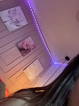 Snapshot of zoe__baker chatting on 13, 4, 2026 zoe baker online show from 13, 4, 2026