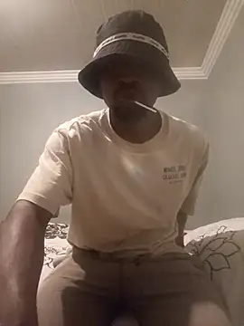 Snapshot of TreySavvy chatting on 20, 4, 2026 TreySavvy online show from 20, 4, 2026
