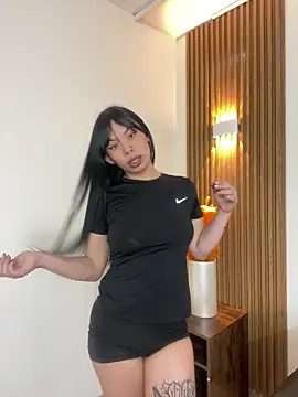 Snapshot of Queen_Chanel_XXX chatting on 20, 4, 2026 Queen Chanel XXX online show from 20, 4, 2026