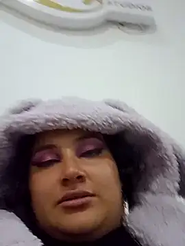 Snapshot of Liily_Foxxy chatting on 11, 4, 2026 Liily Foxxy online show from 11, 4, 2026