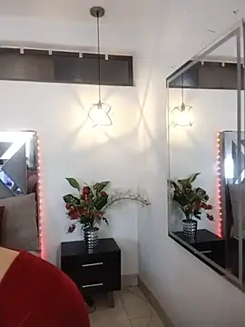 Liily Foxxy online show from 23, 6, 2026