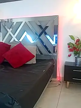 Liily Foxxy online show from 25, 6, 2026