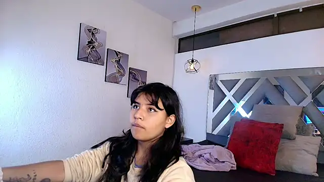 Liily Foxxy online show from 9, 7, 2026