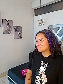 Liily Foxxy online show from 29, 7, 2026