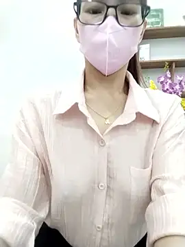 Snapshot of Mai_phuong chatting on 21, 4, 2026 Mai phuong online show from 21, 4, 2026