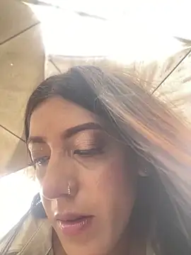 Snapshot of Electra_Pinkk chatting on 10, 4, 2026 Electra Pinkk online show from 10, 4, 2026