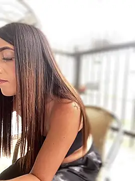 Snapshot of Electra_Pinkk chatting on 11, 4, 2026 Electra Pinkk online show from 11, 4, 2026