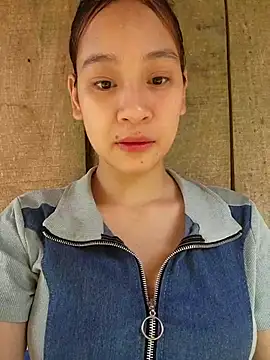 Snapshot of -Hicici- chatting on 9, 4, 2026 -Hicici- online show from 9, 4, 2026