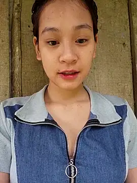 Snapshot of -Hicici- chatting on 24, 4, 2026 -Hicici- online show from 24, 4, 2026