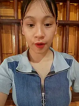 Snapshot of -Hicici- chatting on 11, 7, 2026 -Hicici- online show from 11, 7, 2026
