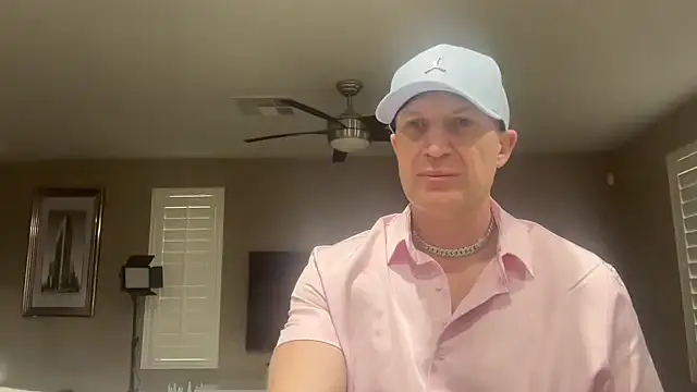 Snapshot of Naughty_Ken_Barbie-69 chatting on 5, 4, 2026 Naughty Ken Barbie-69 online show from 5, 4, 2026