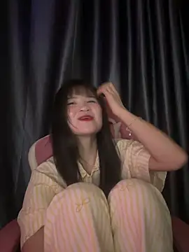 Snapshot of Cum-withyou chatting on 1, 4, 2026 Cum-withyou online show from 1, 4, 2026