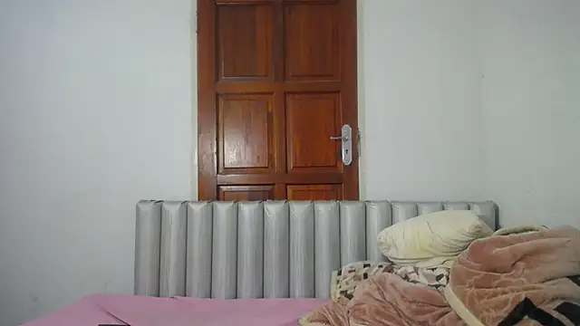 Snapshot of JoycyQueen chatting on 18, 4, 2026 JoycyQueen online show from 18, 4, 2026