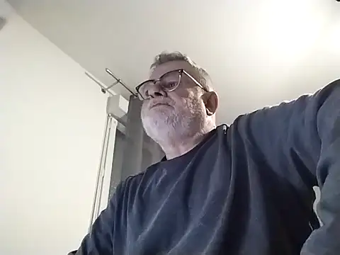 Snapshot of oura chatting on 24, 3, 2026 oura online show from 24, 3, 2026