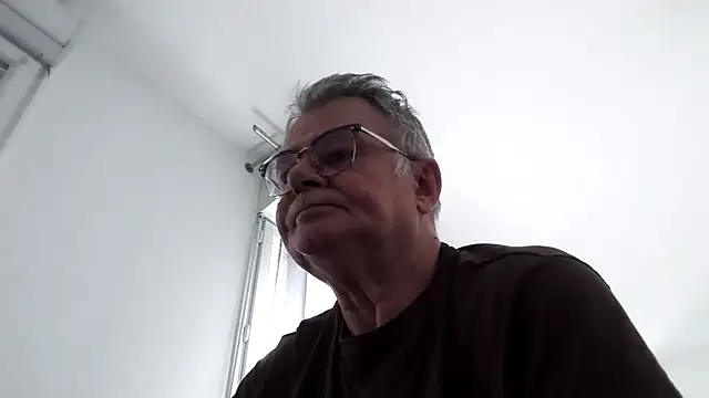 Snapshot of oura chatting on 20, 4, 2026 oura online show from 20, 4, 2026