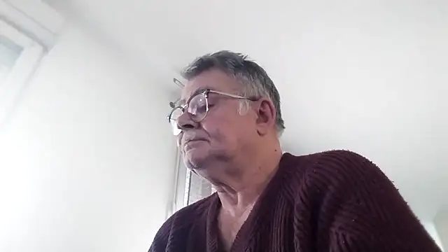 Snapshot of oura chatting on 22, 4, 2026 oura online show from 22, 4, 2026