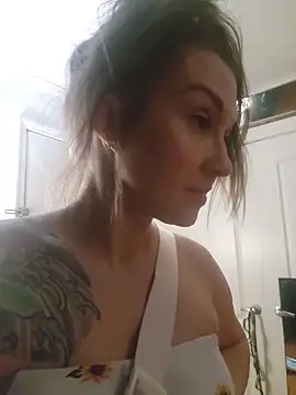 NicolePearl online show from 13, 6, 2026