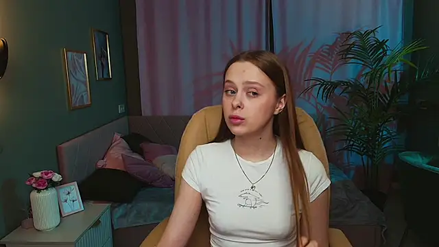 Snapshot of Megg_Ryan chatting on 15, 4, 2026 Megg Ryan online show from 15, 4, 2026