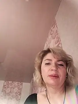 Snapshot of NataLilu826 chatting on 13, 4, 2026 NataLilu826 online show from 13, 4, 2026