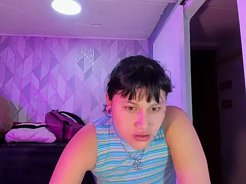 Snapshot of brunne_eva chatting on 7, 4, 2026 brunne eva online show from 7, 4, 2026