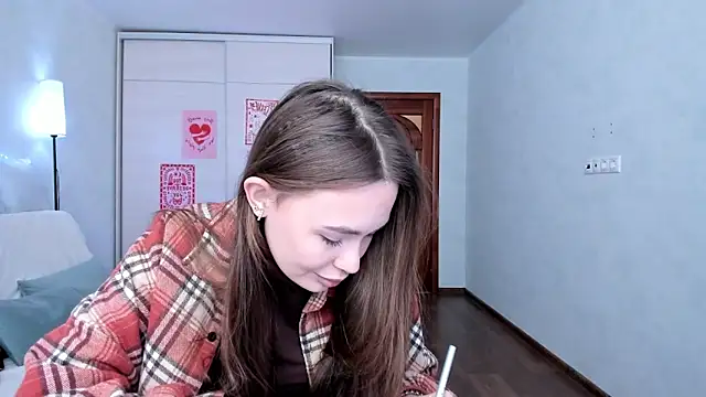 Snapshot of kittiangel00 chatting on 17, 4, 2026 kittiangel00 online show from 17, 4, 2026