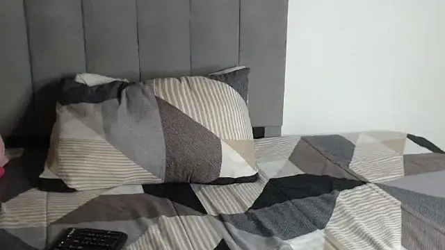 Snapshot of Tasha_xxx chatting on 22, 4, 2026 Tasha xxx online show from 22, 4, 2026