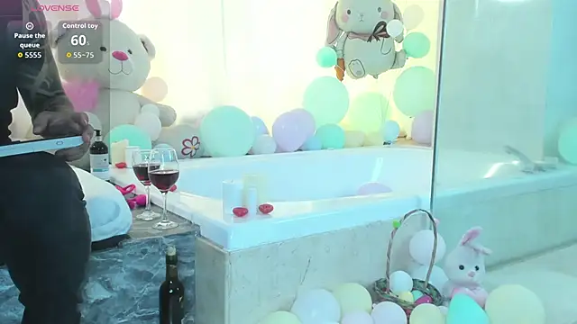 Snapshot of melody_ft_jesus chatting on 7, 4, 2026 melody ft jesus online show from 7, 4, 2026