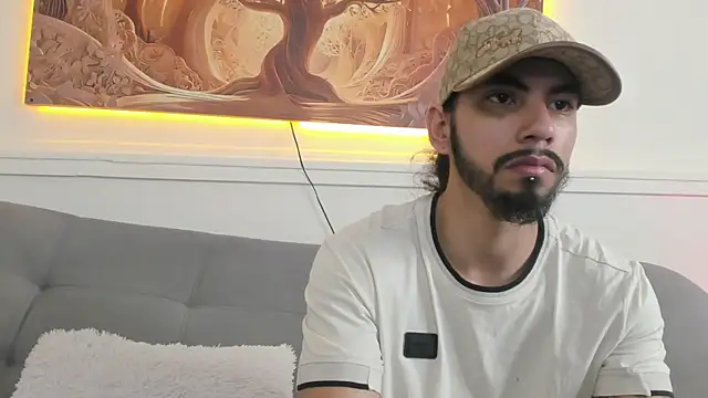 Snapshot of melody_ft_jesus chatting on 15, 4, 2026 melody ft jesus online show from 15, 4, 2026