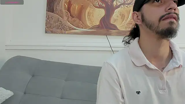 Snapshot of melody_ft_jesus chatting on 20, 4, 2026 melody ft jesus online show from 20, 4, 2026