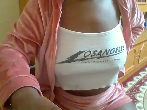 Snapshot of melaninebony2 chatting on 16, 3, 2026 melaninebony2 online show from 16, 3, 2026