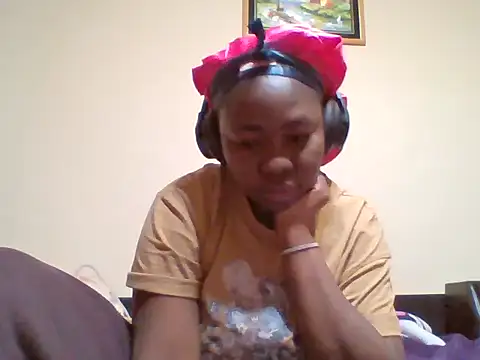 Snapshot of melaninebony2 chatting on 25, 4, 2026 melaninebony2 online show from 25, 4, 2026