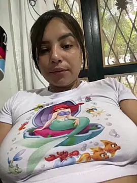 Snapshot of Kira33_ chatting on 26, 3, 2026 Kira33 online show from 26, 3, 2026