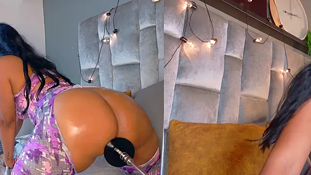 Snapshot of Meganlove__ chatting on 11, 4, 2026 Meganlove online show from 11, 4, 2026