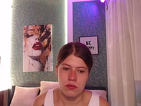 Snapshot of Moonna_linnda chatting on 31, 3, 2026 Moonna linnda online show from 31, 3, 2026