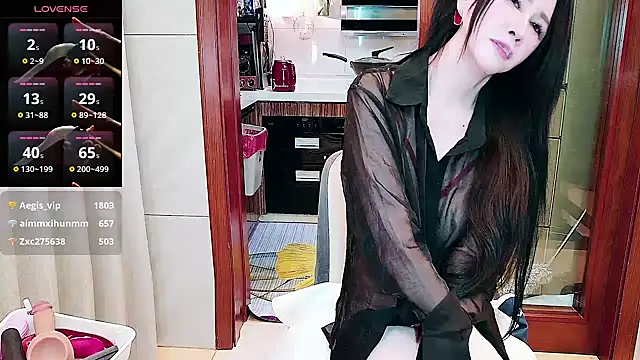 Snapshot of nuanuanbaobei chatting on 4, 6, 2026 nuanuanbaobei online show from 4, 6, 2026