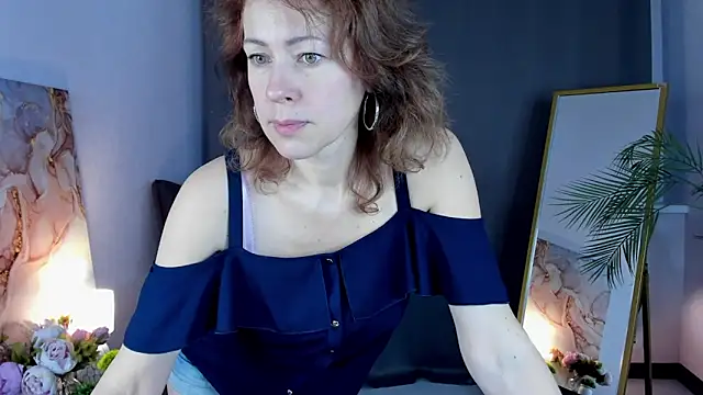 Snapshot of LeticiaRomano chatting on 26, 3, 2026 LeticiaRomano online show from 26, 3, 2026
