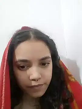 Snapshot of luna_veega chatting on 27, 4, 2026 luna veega online show from 27, 4, 2026